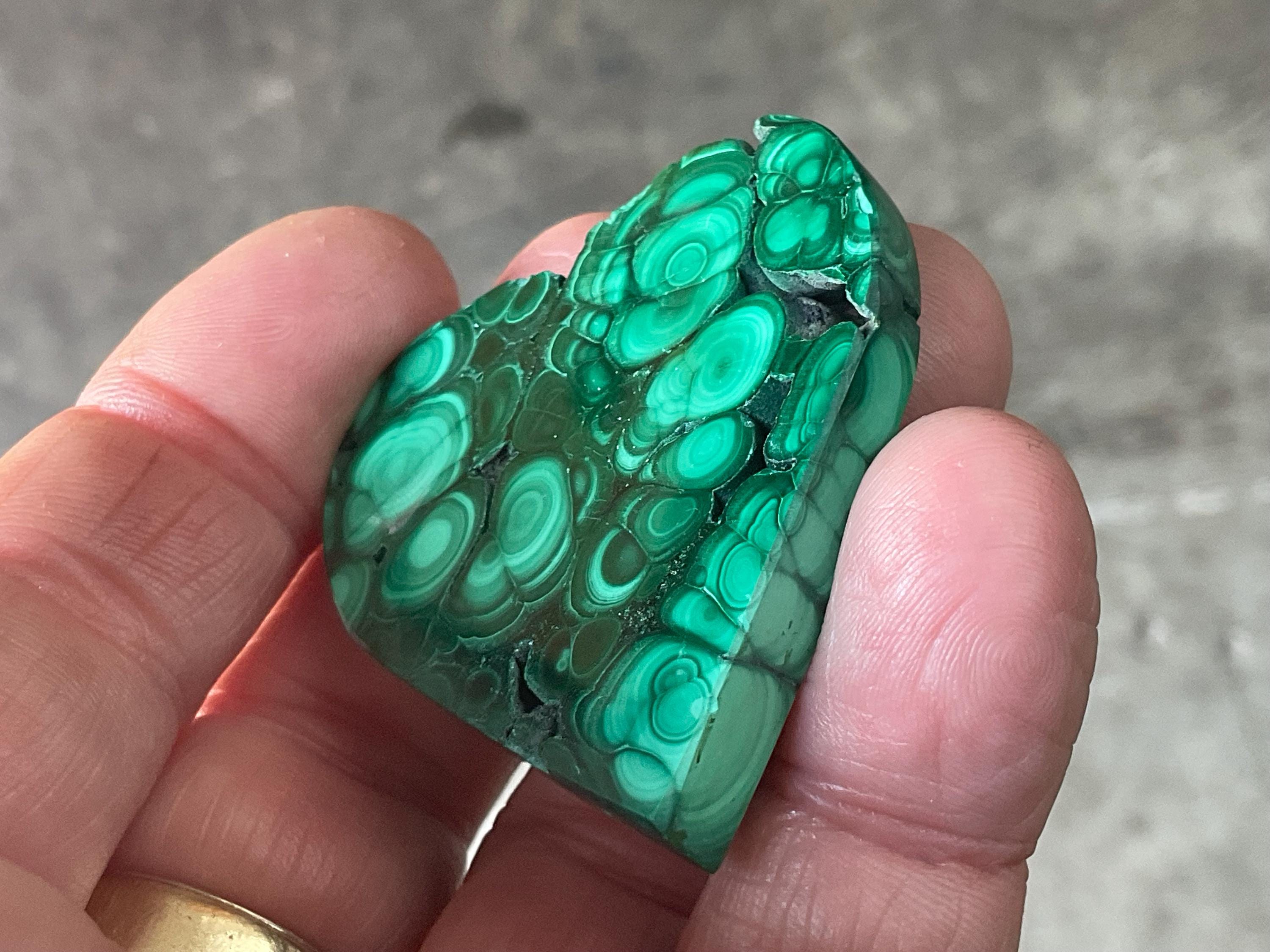 32g Polished Malachite Heart 3B
