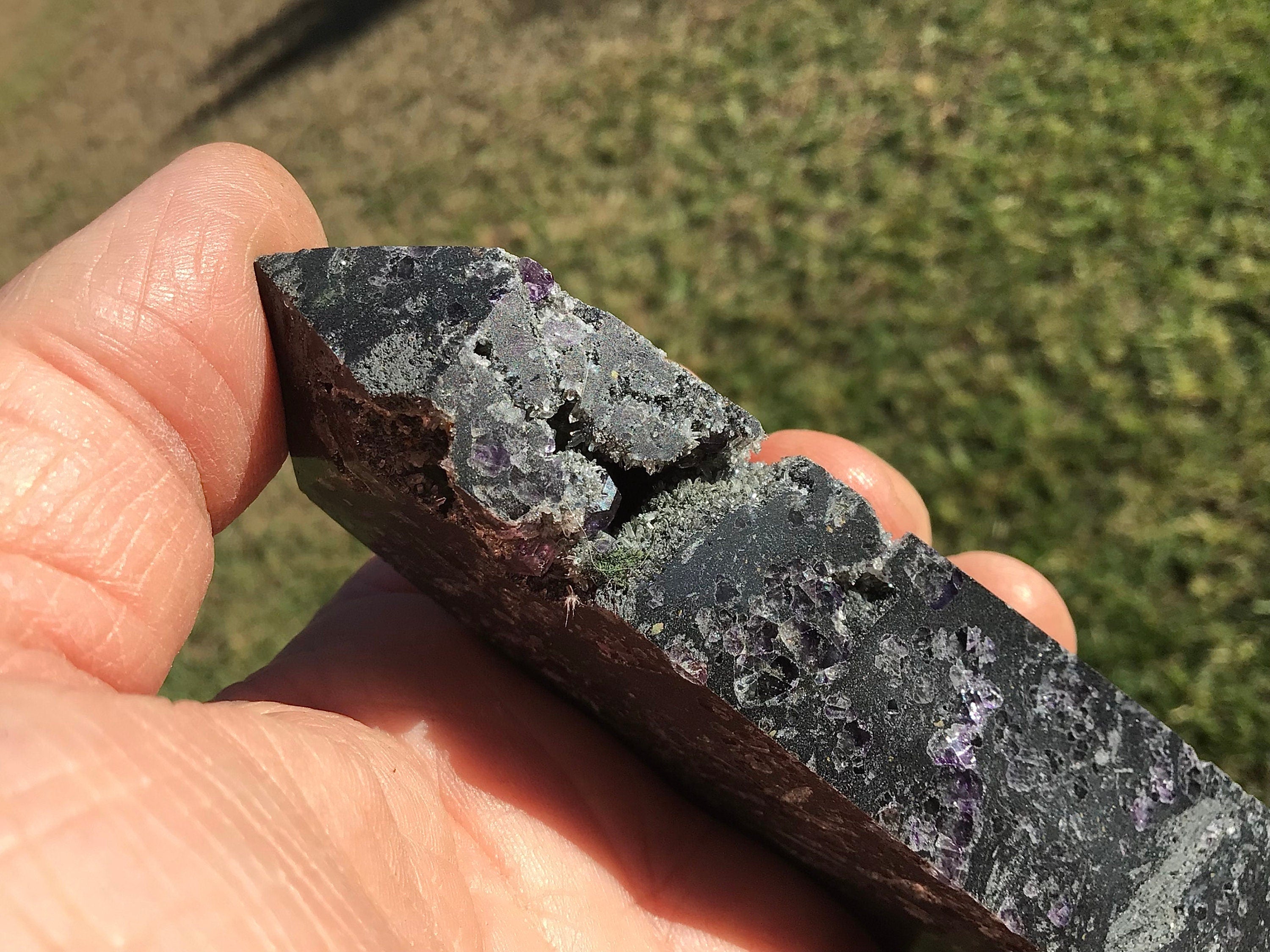 128g Sphalerite Generator with Lavender Fluorite and Clear Quartz 3C