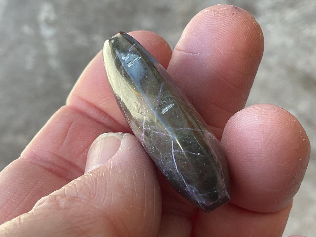 16g Atlantisite Palmstone 1B