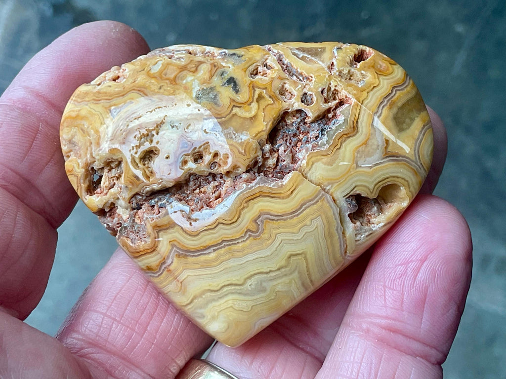 68g Mexican Crazy Lace Agate Heart A