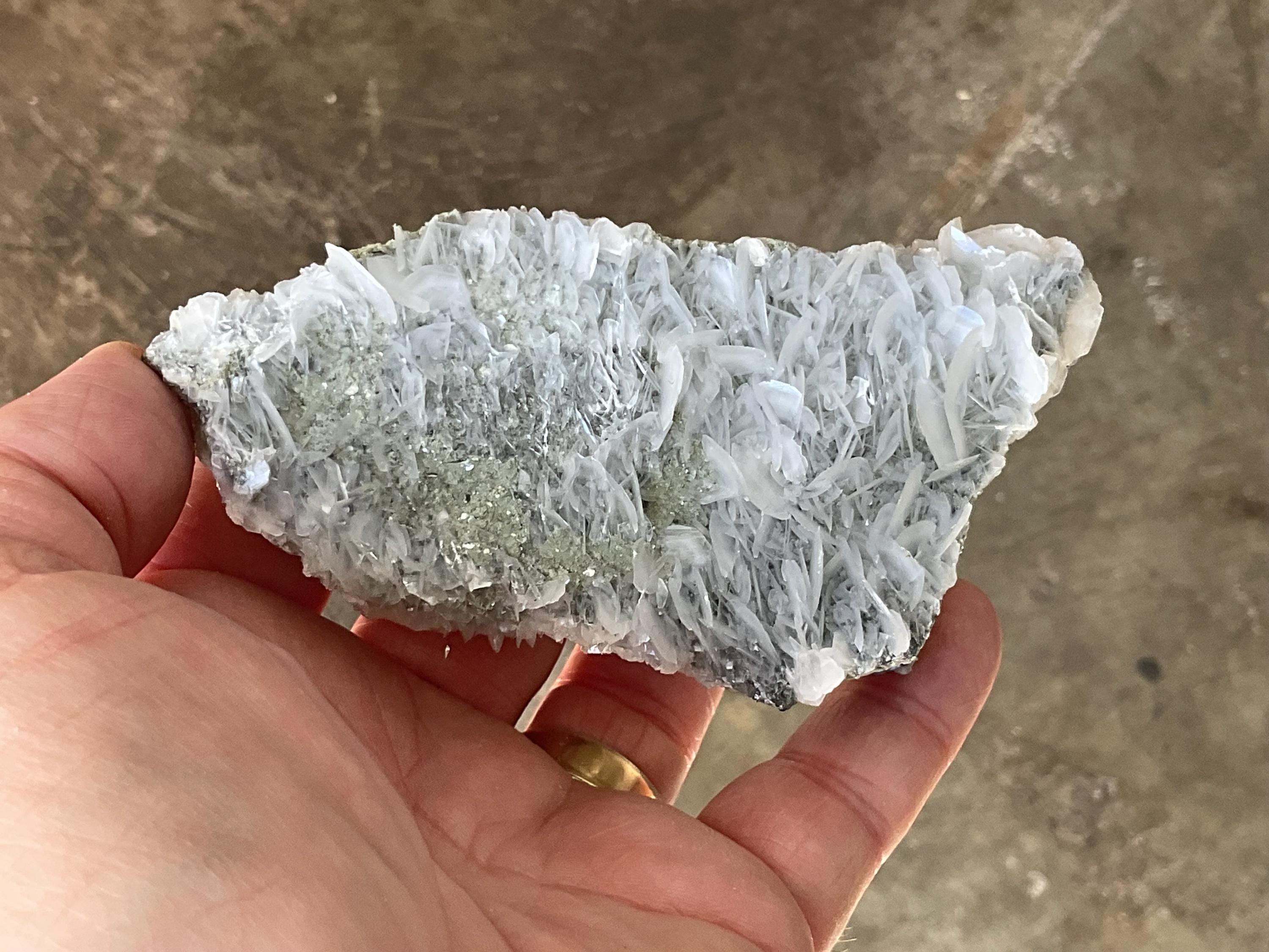 214g UV Reactive “Angel Wing” Calcite Specimen 2A from Hunan, China