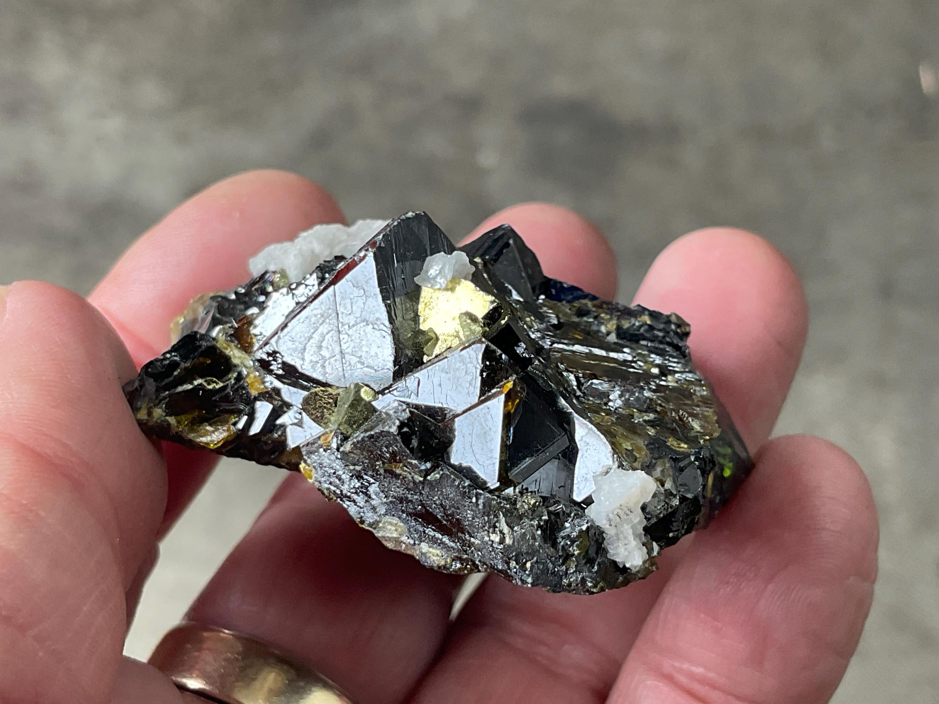 104g Chinese Marmatite Specimen 4B
