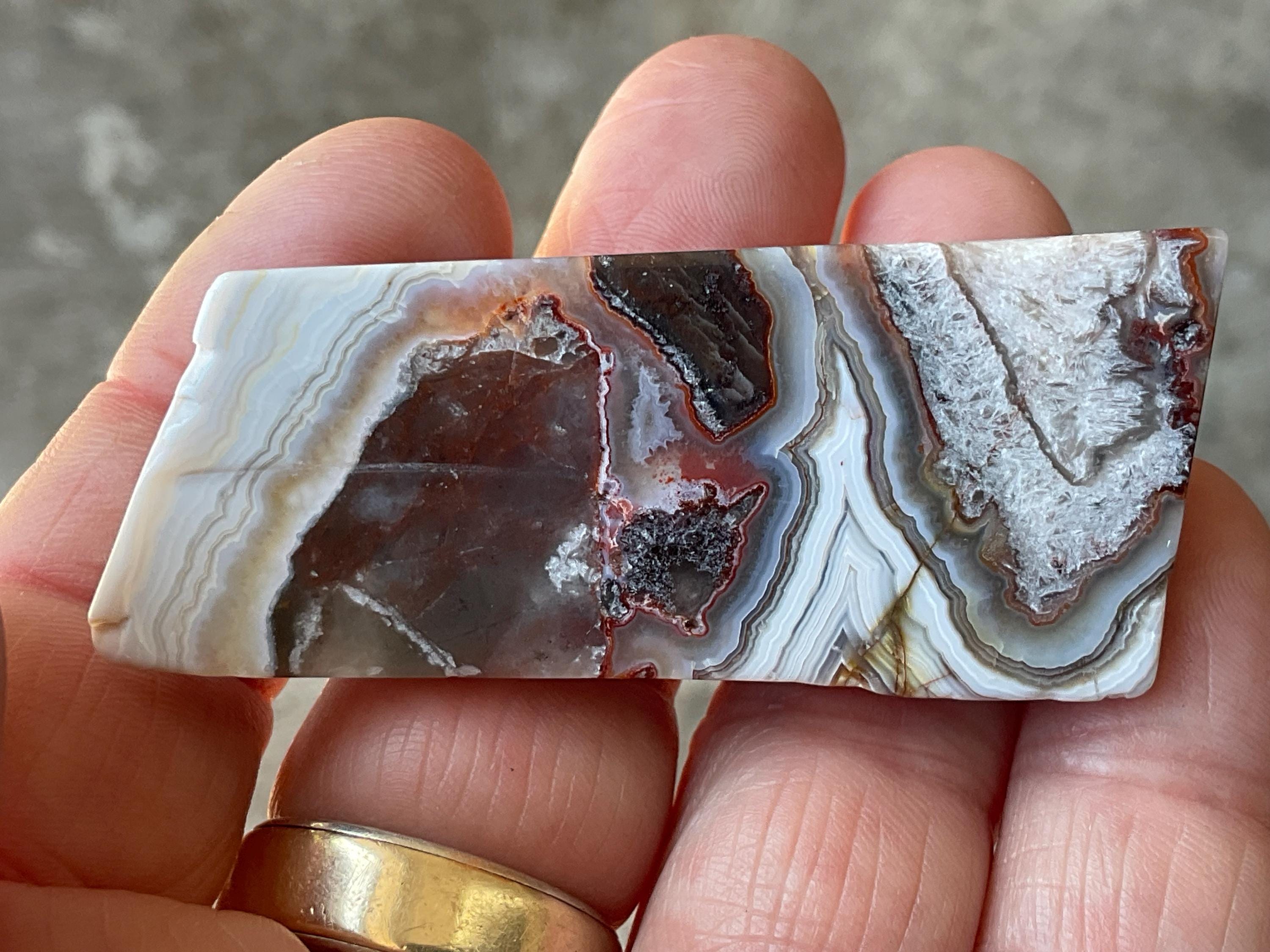 42g Mexican Crazy Lace Agate Freeform 10B