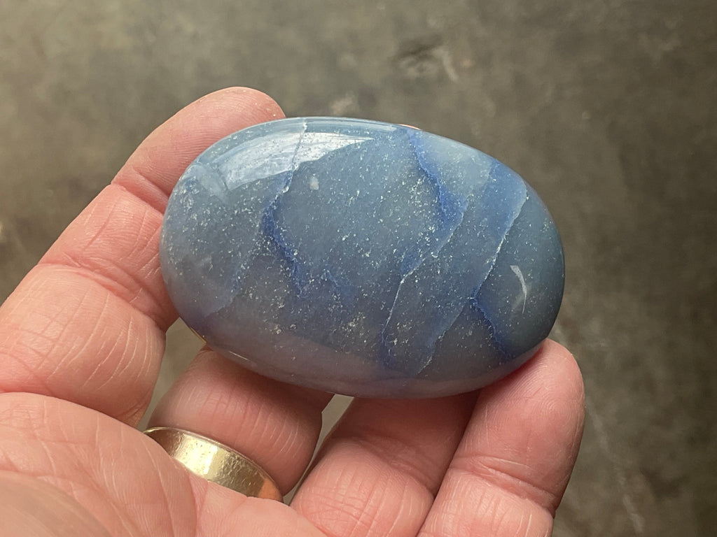 74g “Blue Vein Quartz” Palmstone