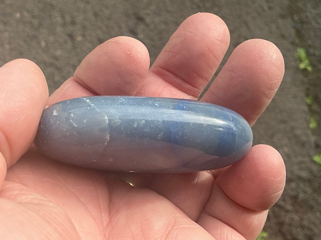 74g “Blue Vein Quartz” Palmstone