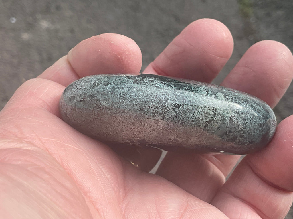 76g Moss Agate Palmstone