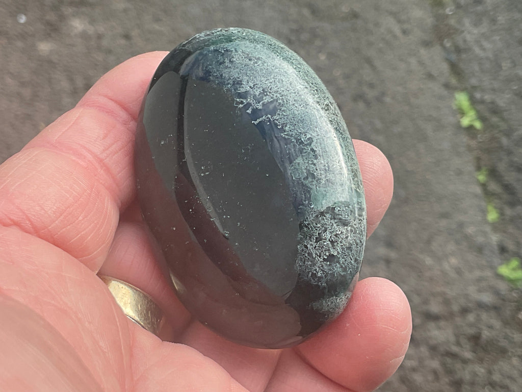 76g Moss Agate Palmstone
