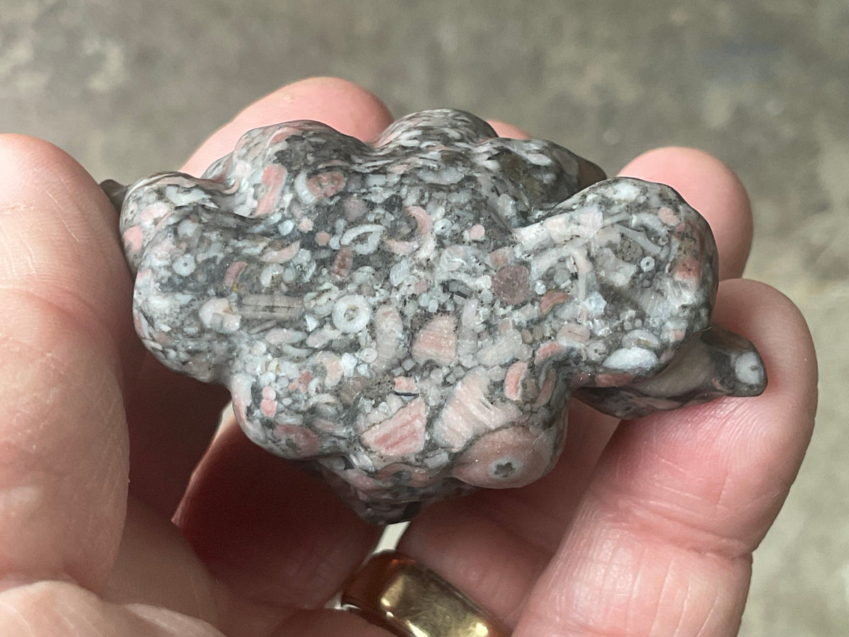 110g Crinoids in Marble Nine Tailed Fox Carving B