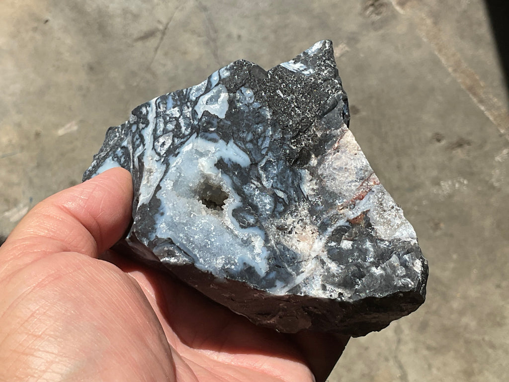 474g Sardonyx Rough with Quartz Vugs Specimen