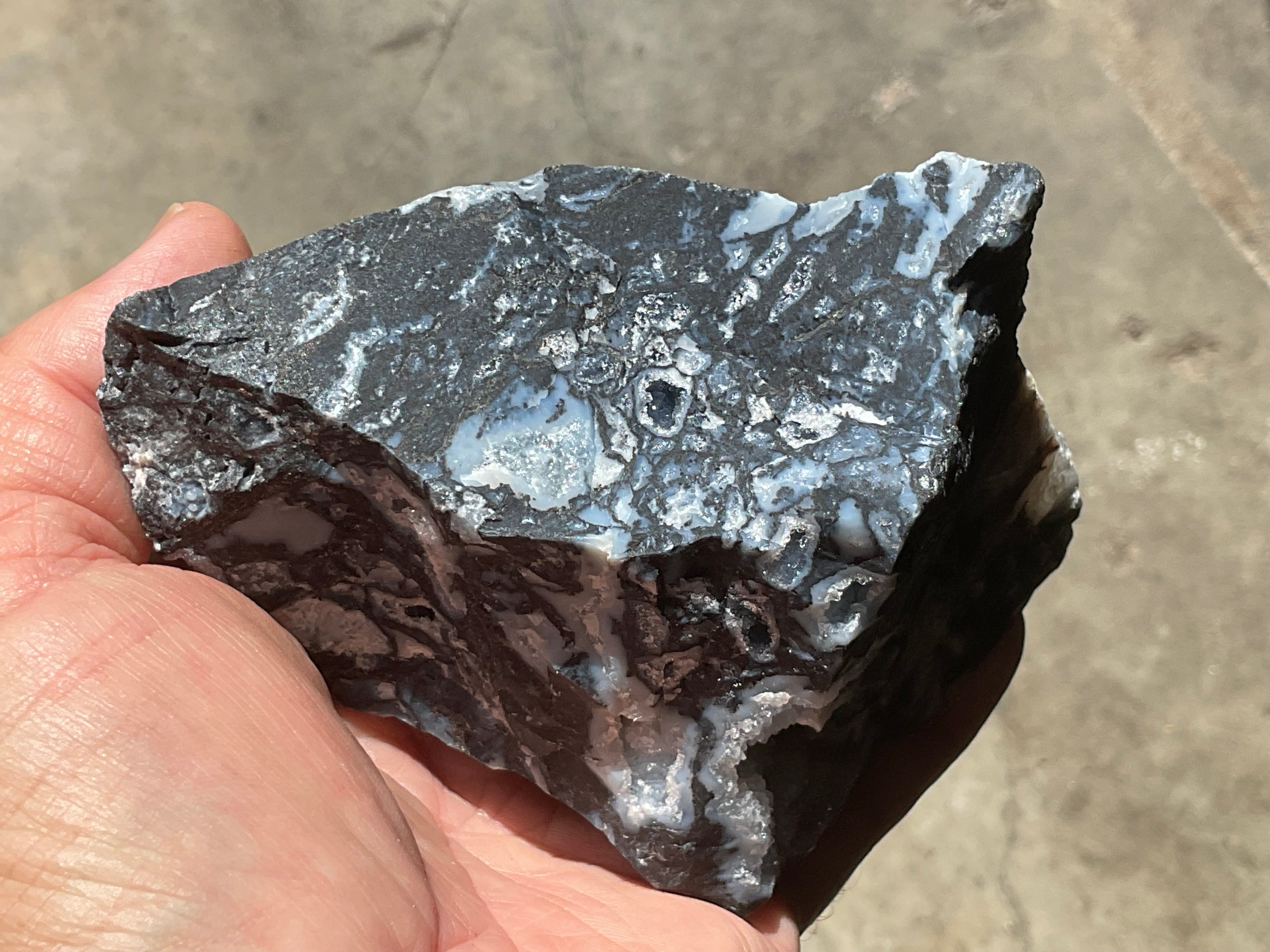 474g Sardonyx Rough with Quartz Vugs Specimen