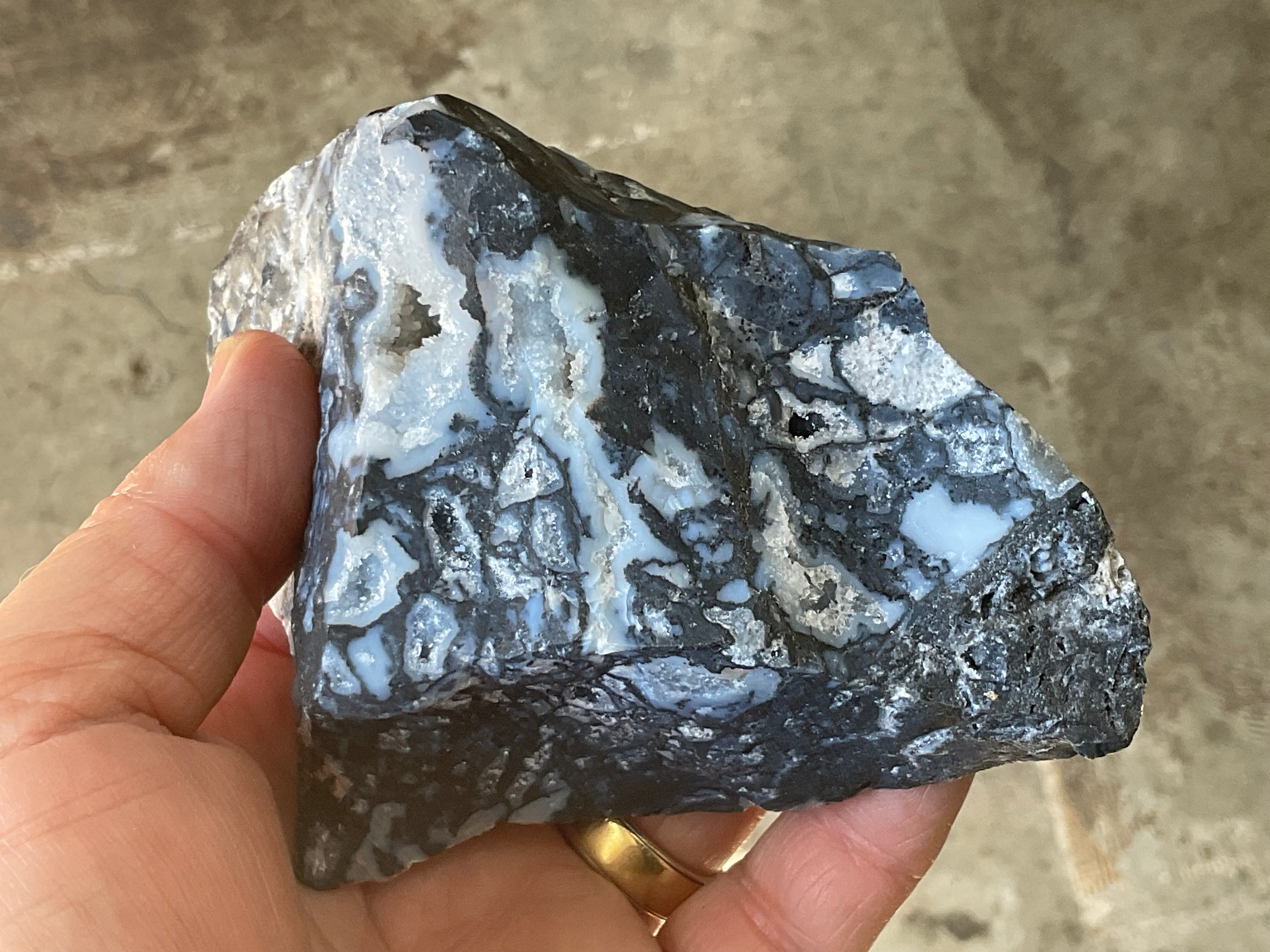 474g Sardonyx Rough with Quartz Vugs Specimen