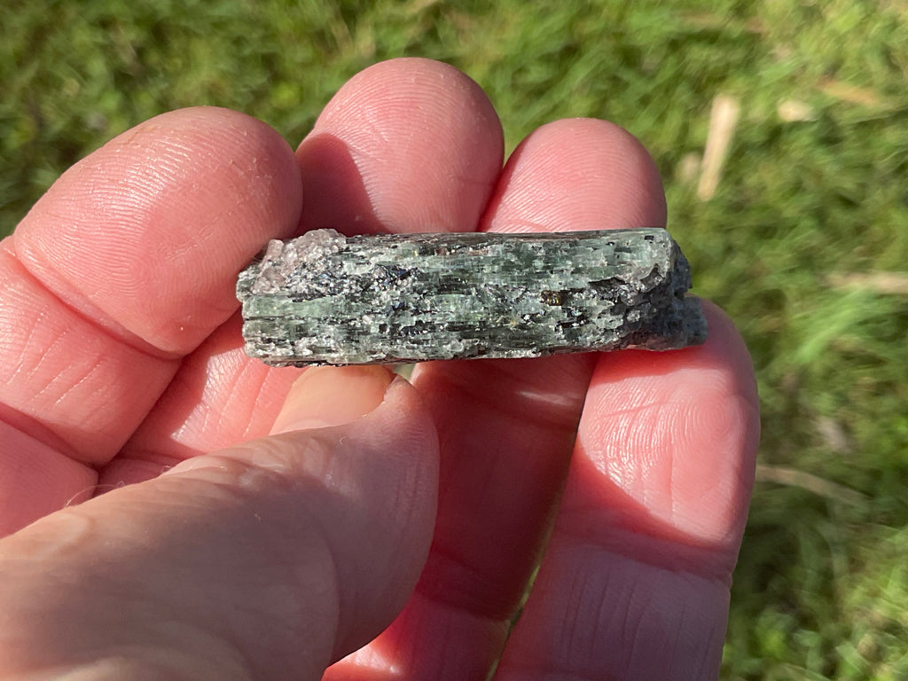 18g Dark Green Pakistan Kyanite + Rough 2C