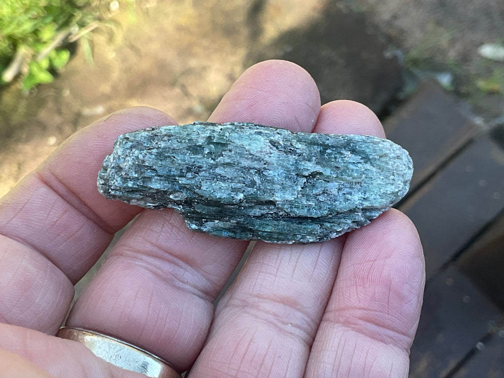 20g Dark Green Pakistan Kyanite + Rough 3B