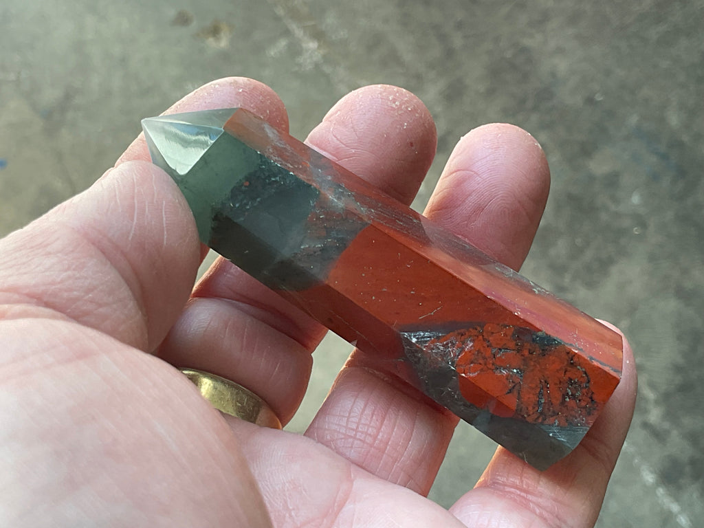 57g Setonite (African Bloodstone) Generator 1A