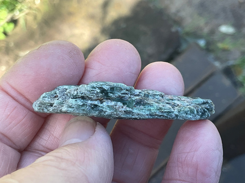 20g Dark Green Pakistan Kyanite + Rough 4A