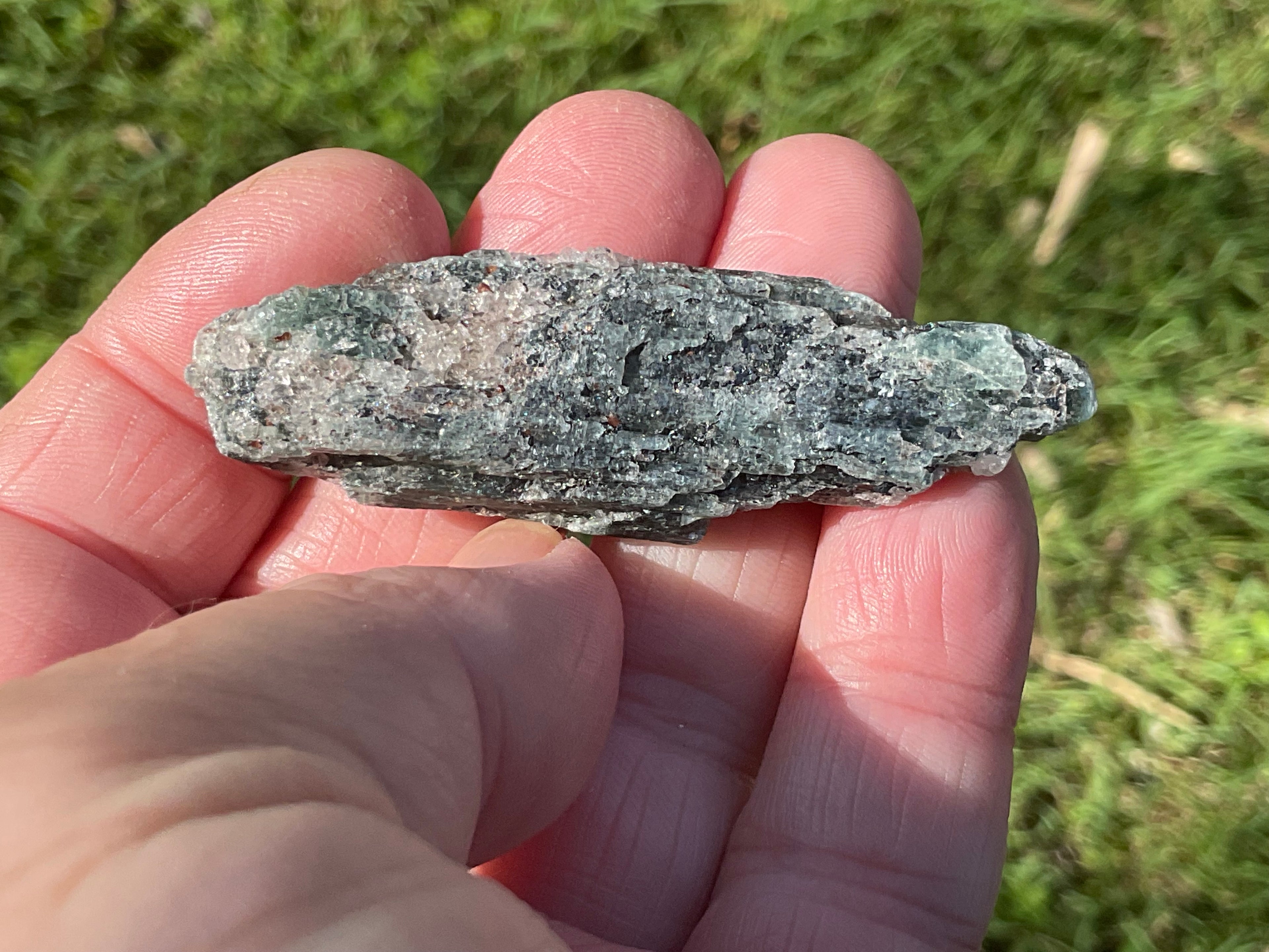 20g Dark Green Pakistan Kyanite + Rough 4B