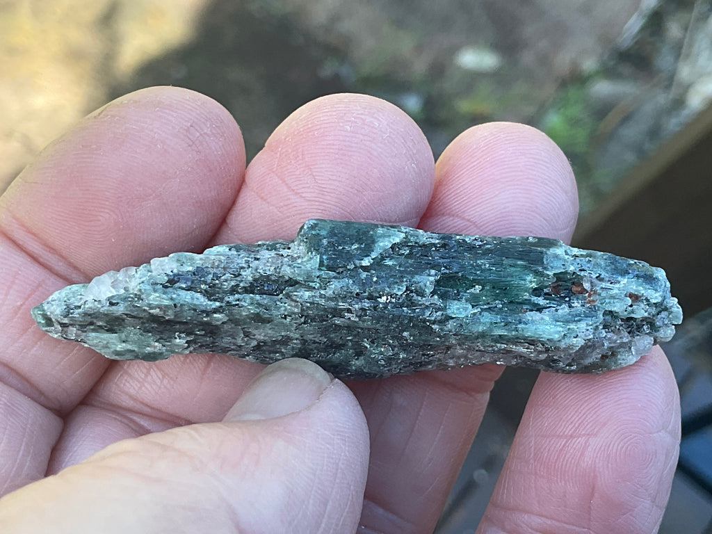 20g Dark Green Pakistan Kyanite + Rough 4B
