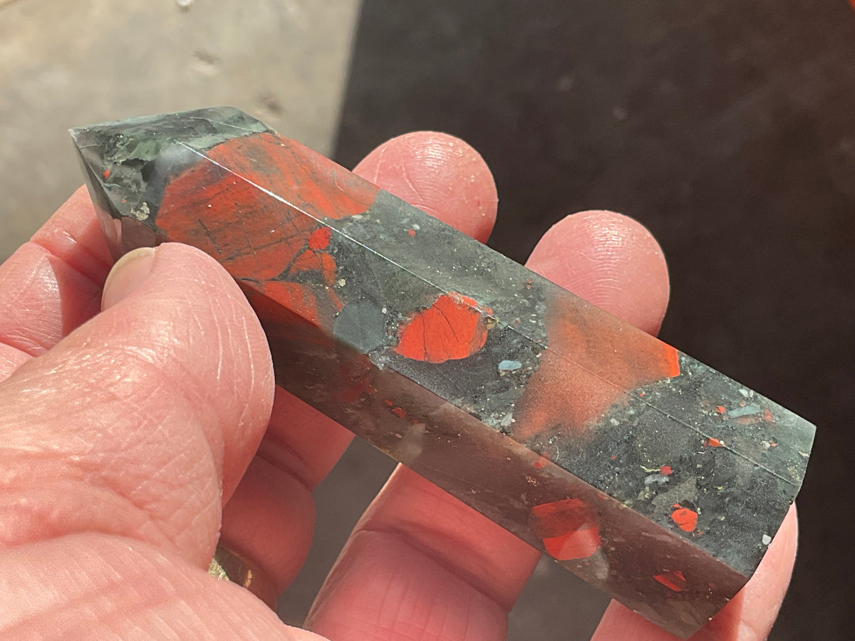 68g Setonite (African Bloodstone) Generator 1B
