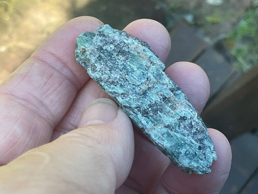 22g Dark Green Pakistan Kyanite + Rough 5B