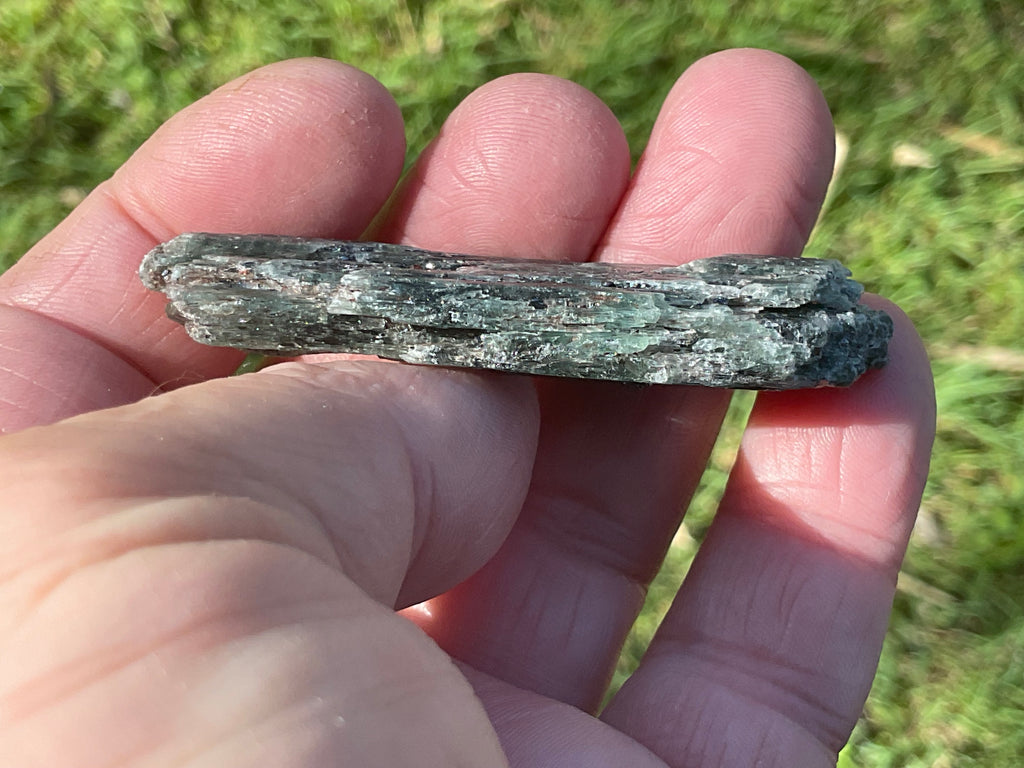 24g Dark Green Pakistan Kyanite + Rough 6A