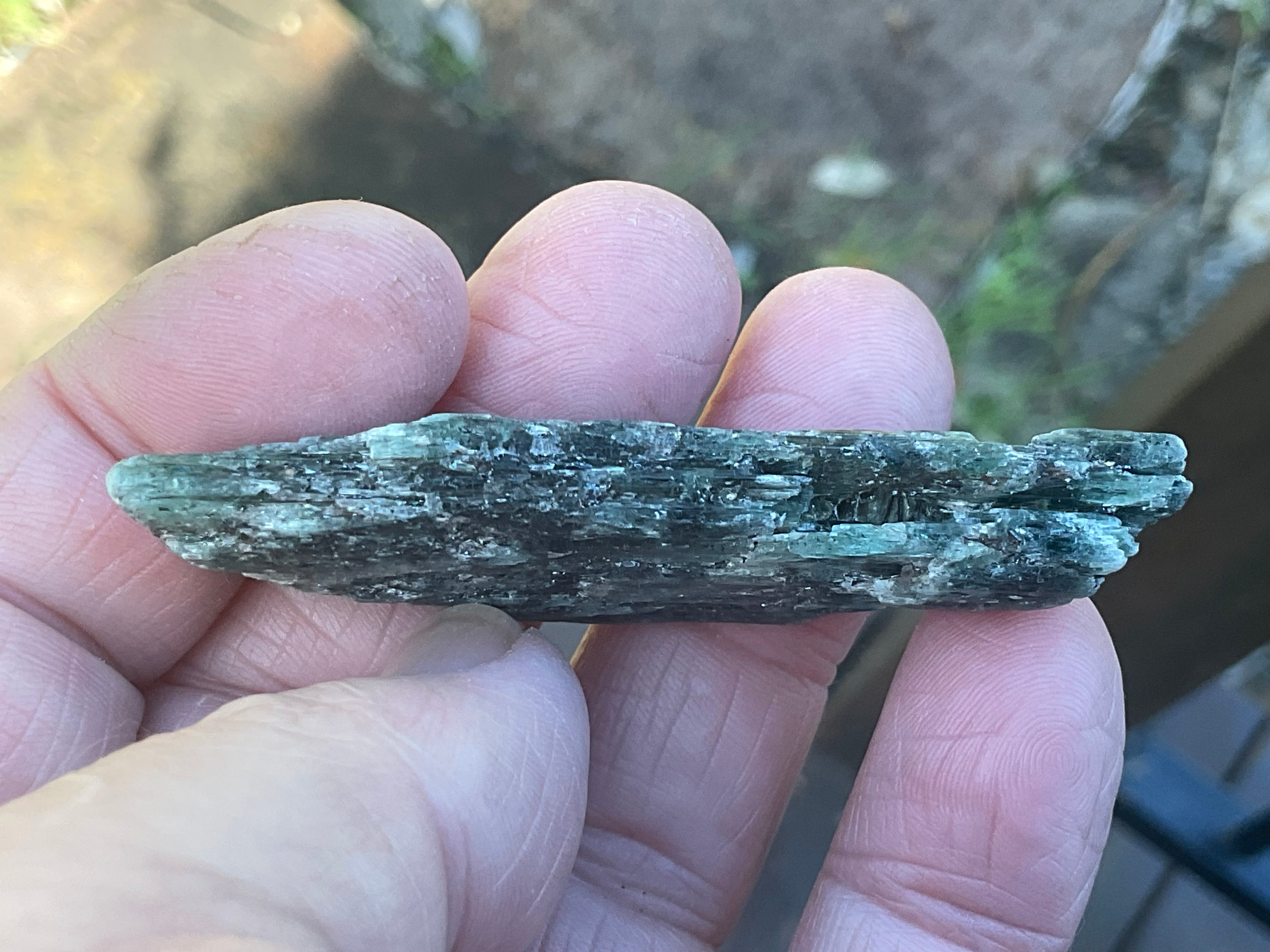 24g Dark Green Pakistan Kyanite + Rough 6A