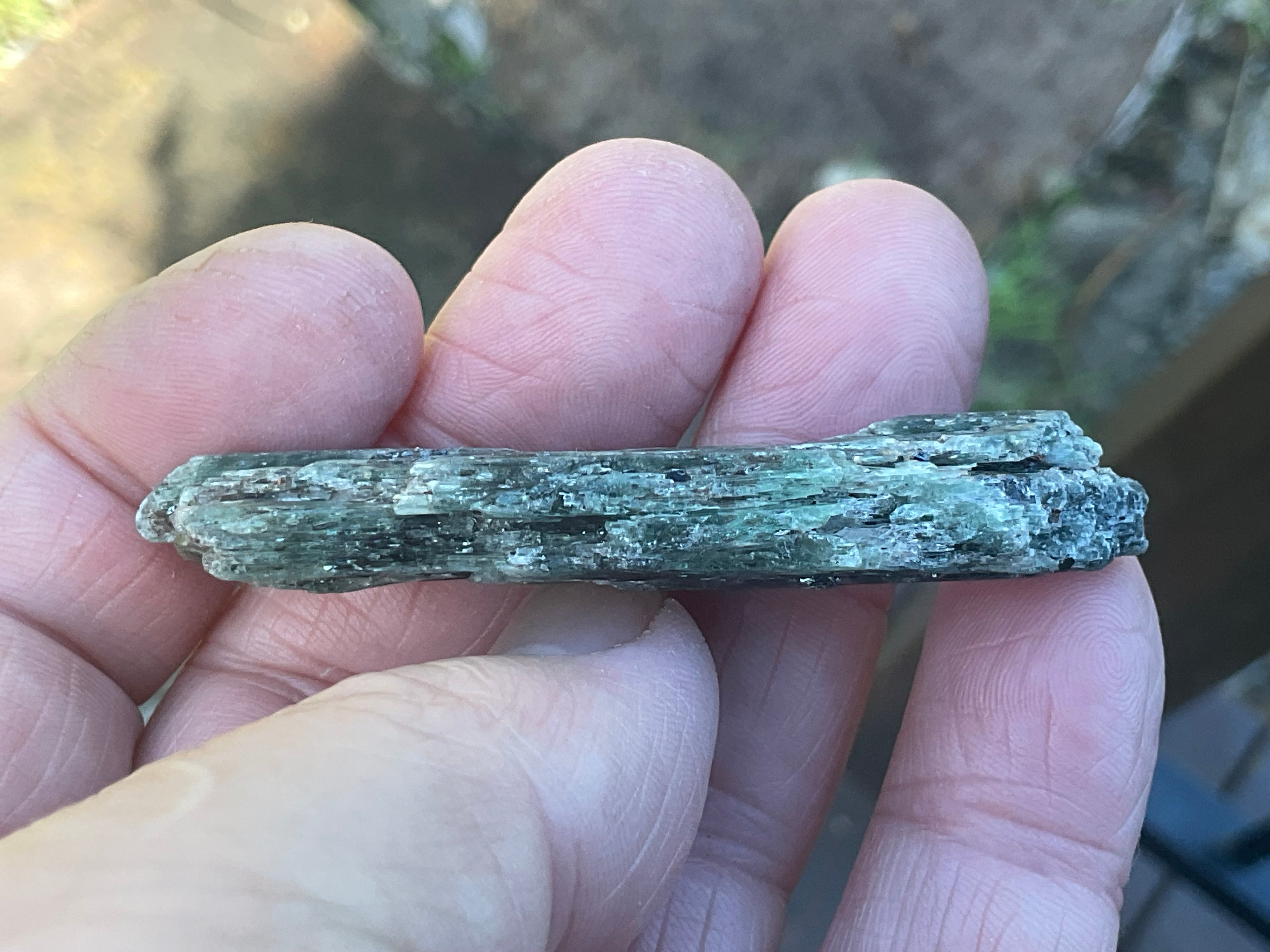 24g Dark Green Pakistan Kyanite + Rough 6A