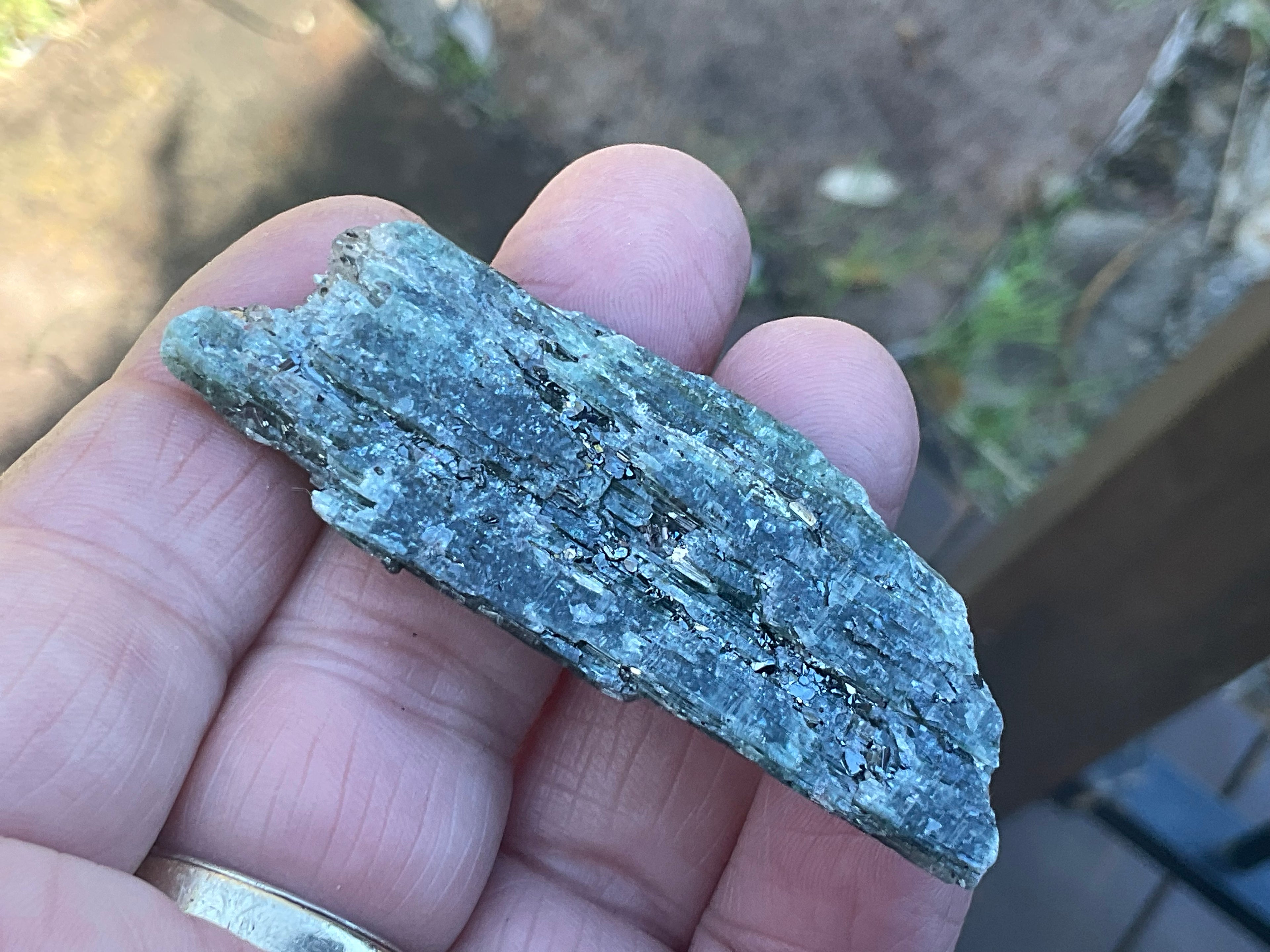 24g Dark Green Pakistan Kyanite + Rough 6A