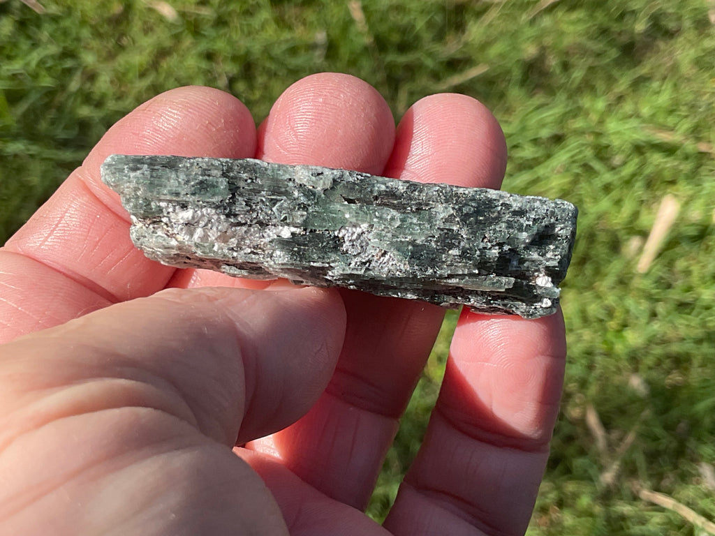 34g Dark Green Pakistan Kyanite + Rough 8C