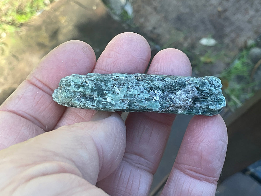 34g Dark Green Pakistan Kyanite + Rough 8C