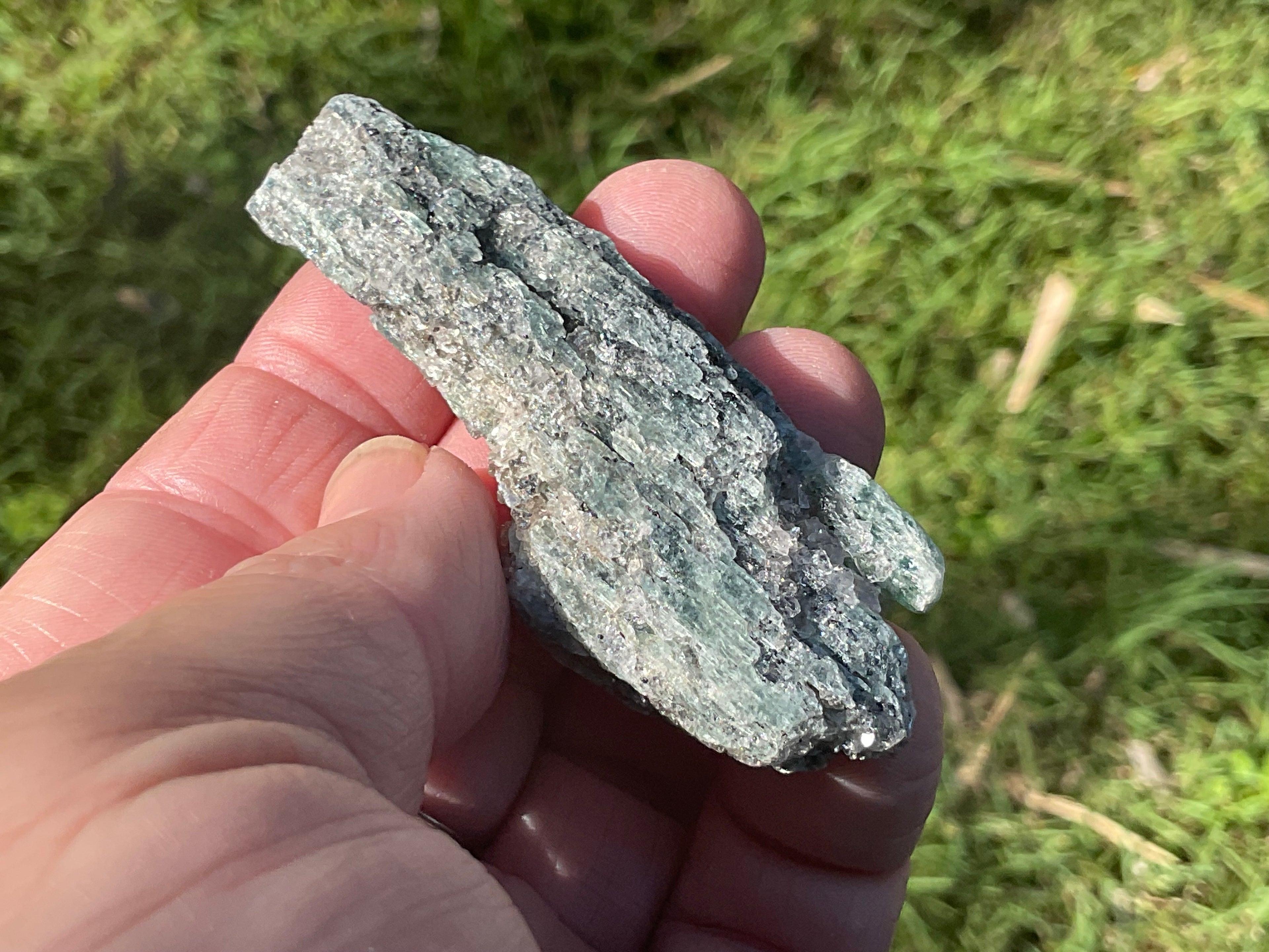 44g Dark Green Pakistan Kyanite + Rough 9A