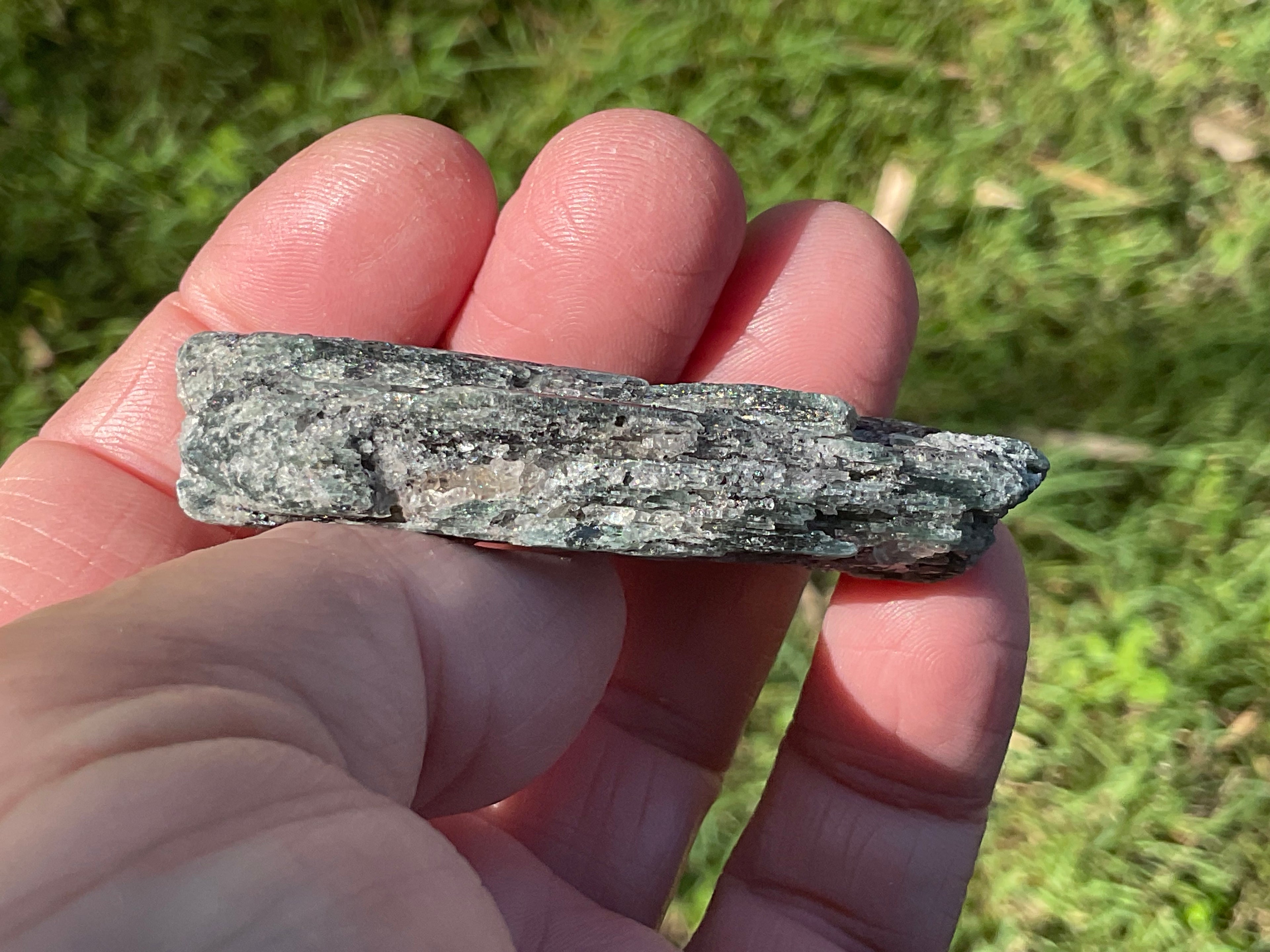 44g Dark Green Pakistan Kyanite Rough +9B