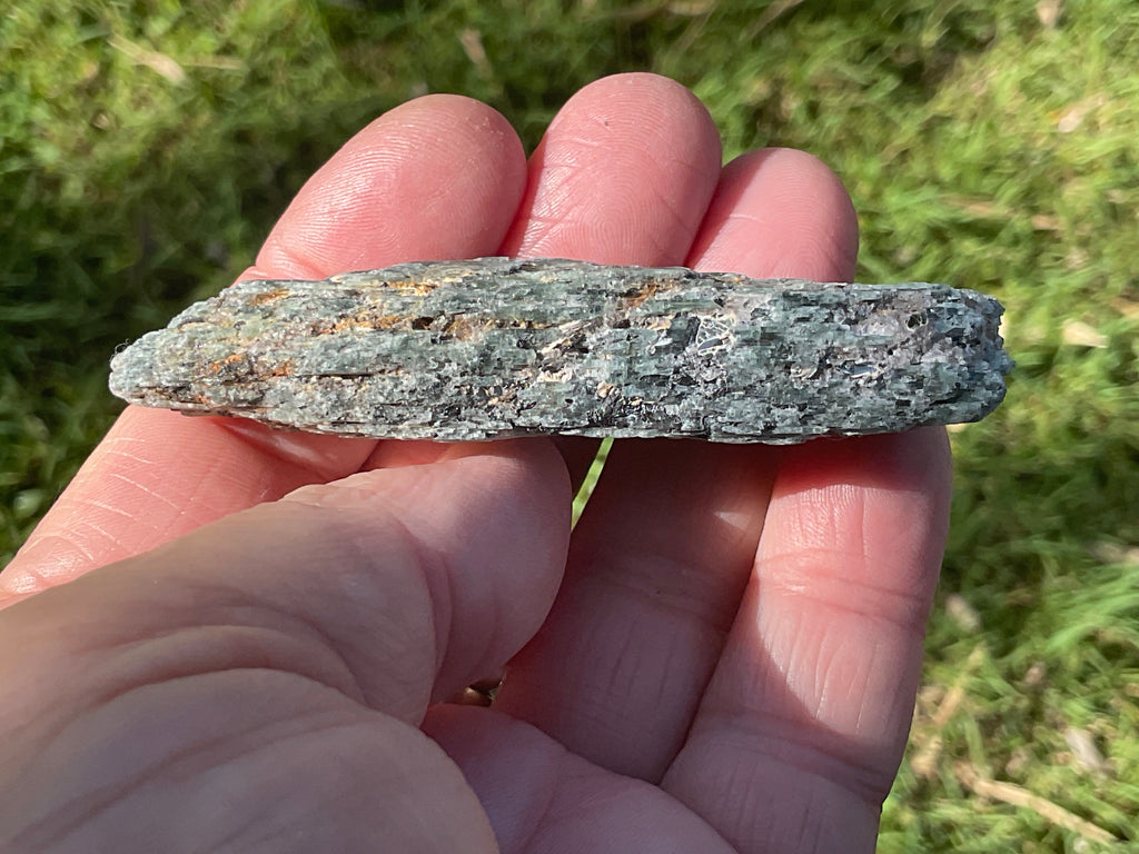 62g Dark Green Pakistan Kyanite + Rough 10A