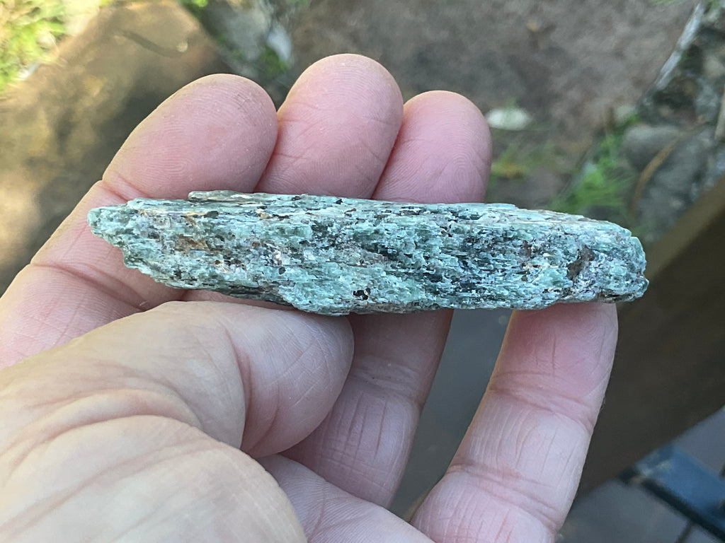 62g Dark Green Pakistan Kyanite + Rough 10A