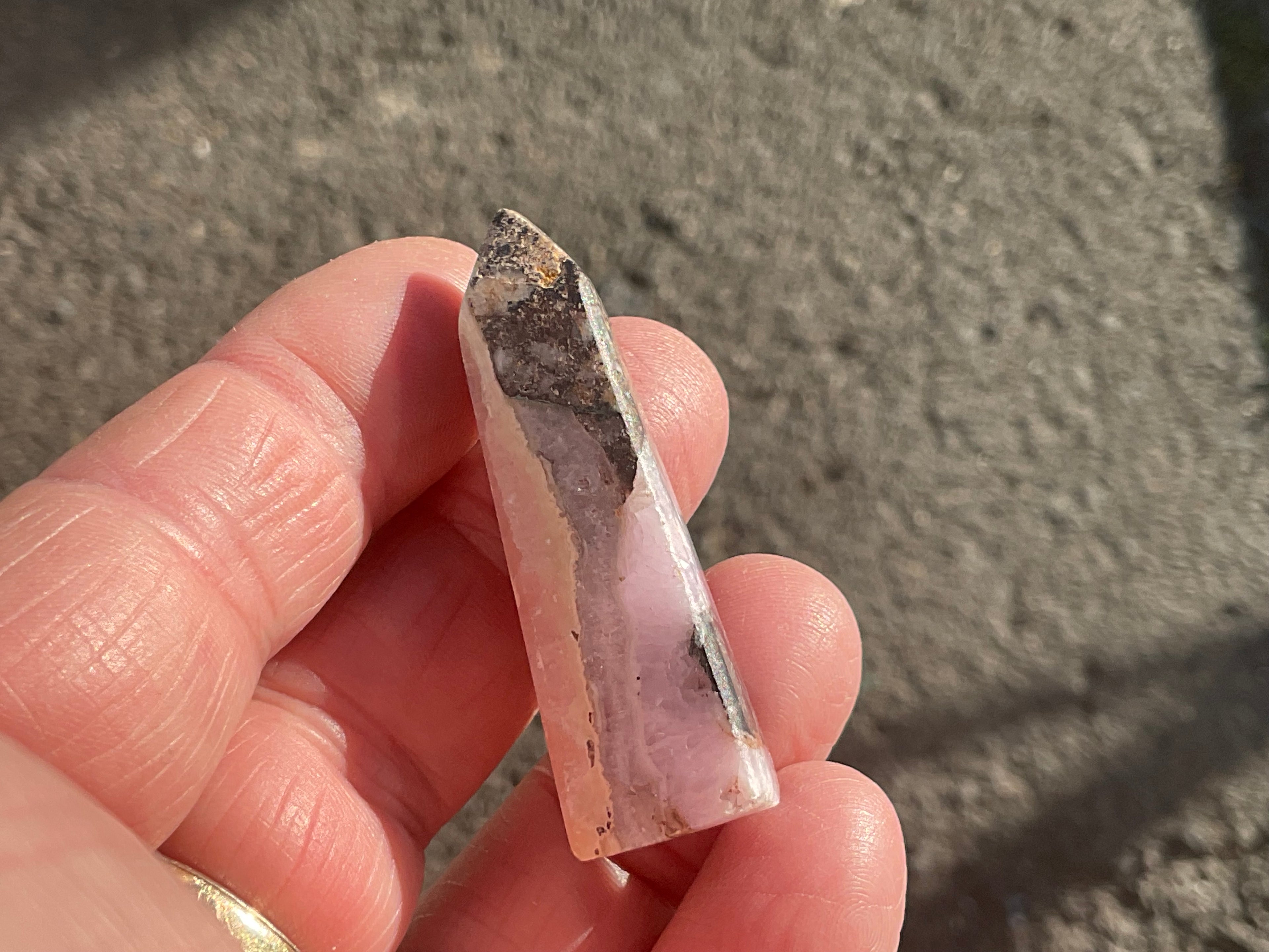18g Pink Aragonite in Black Matrix Tower A