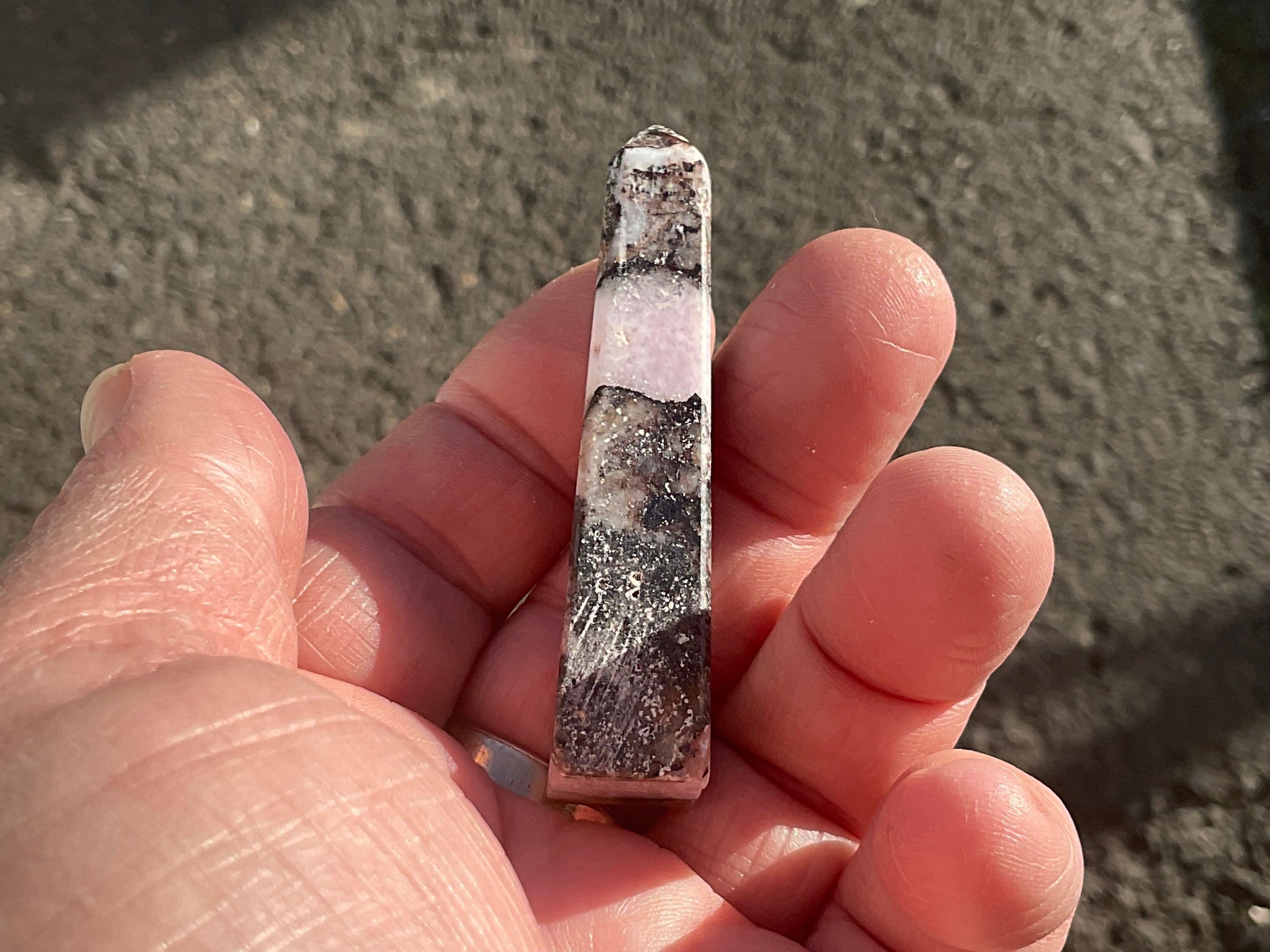 20g Pink Aragonite in Black Matrix Tower B