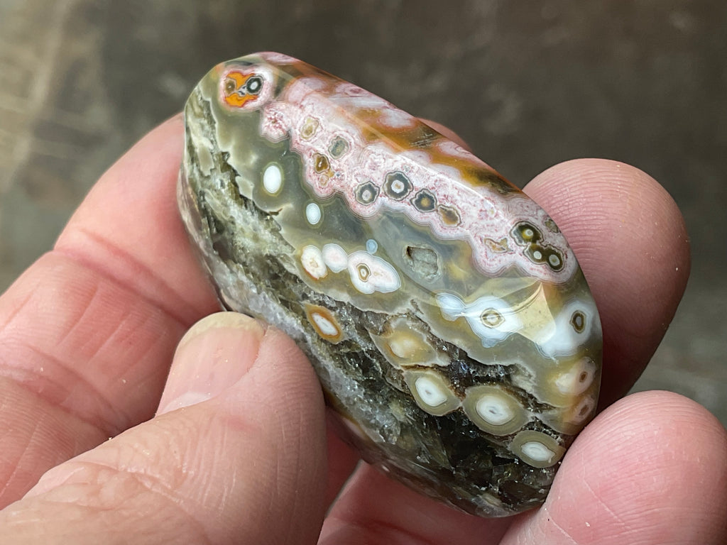 36g 8th Vein Ocean Jasper Palmstone 2B