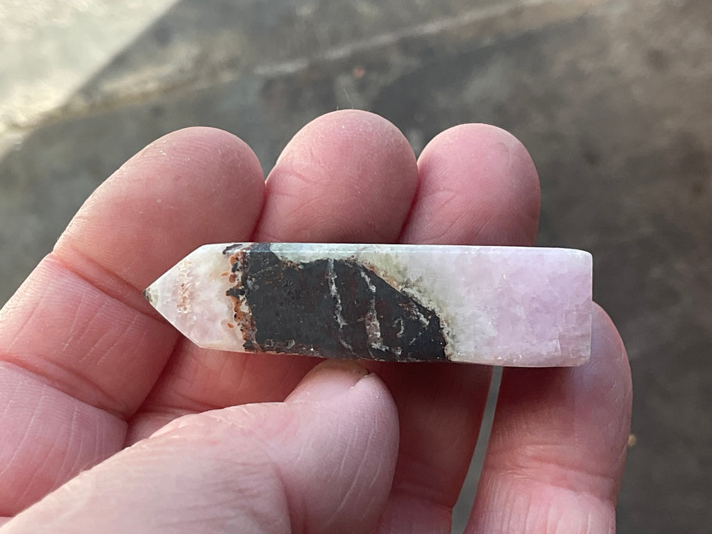 26g Pink Aragonite in Black Matrix Tower C