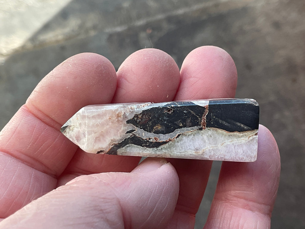 26g Pink Aragonite in Black Matrix Tower C