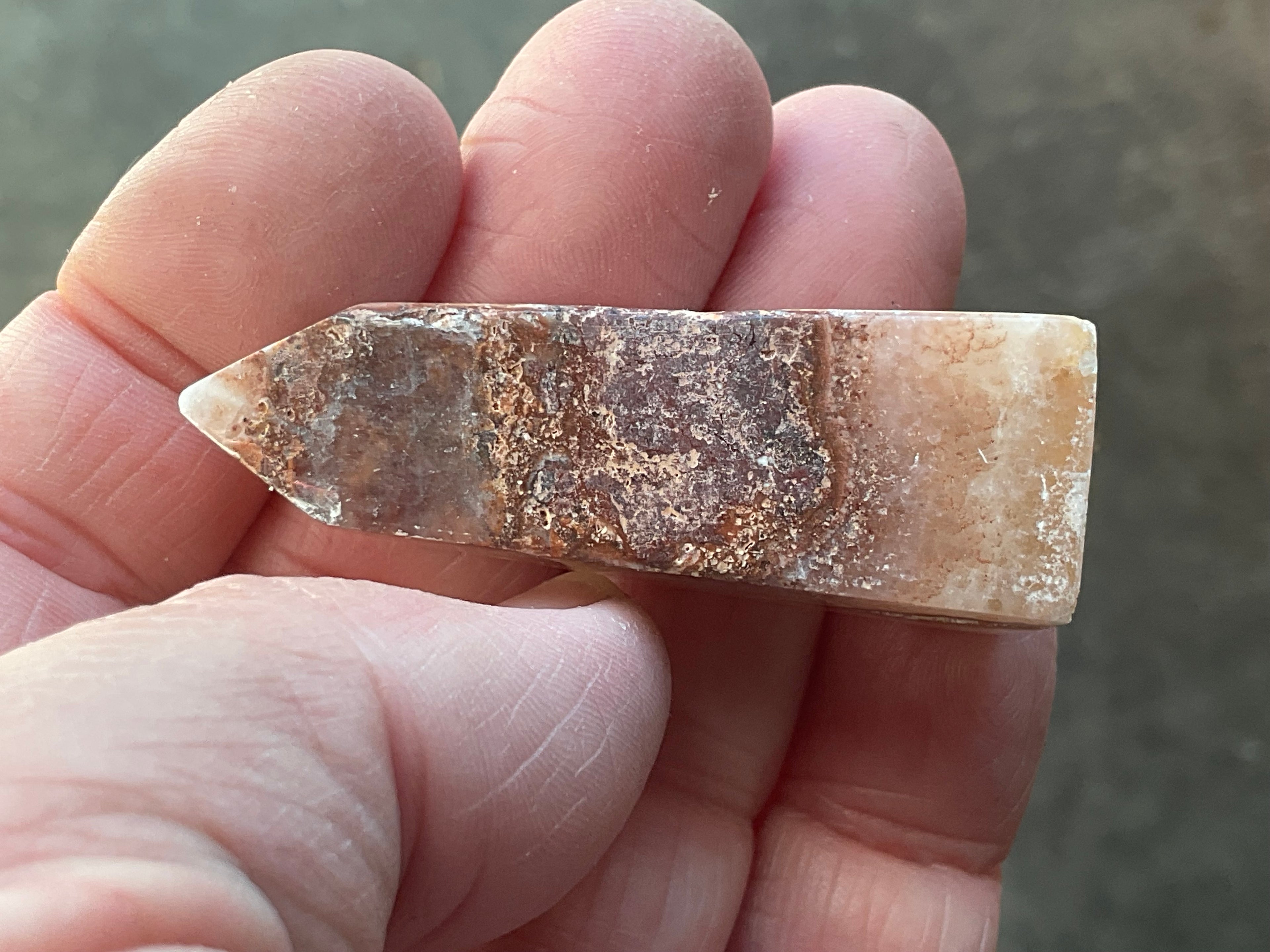 26g Pink Aragonite In Black Matrix Tower D