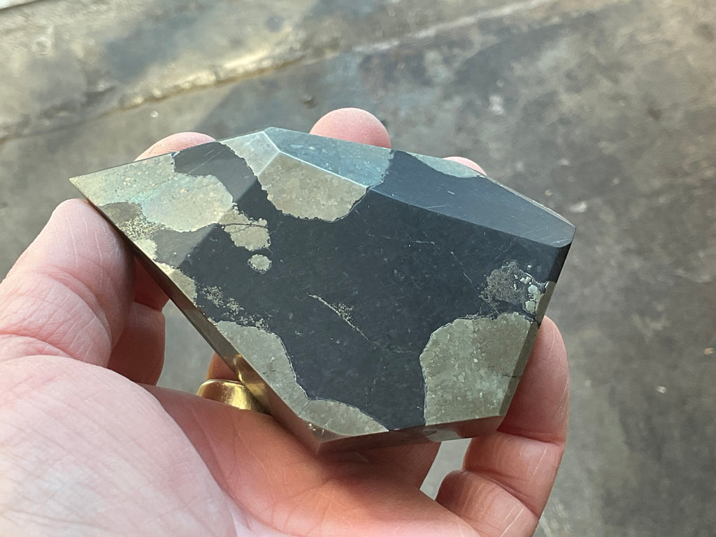 353g Pyrite in Shale Freeform C