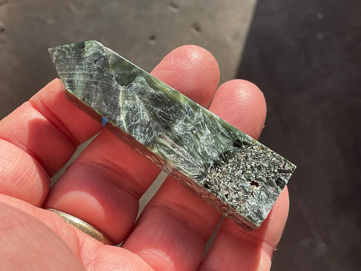 38g Seraphinite Generator 4B
