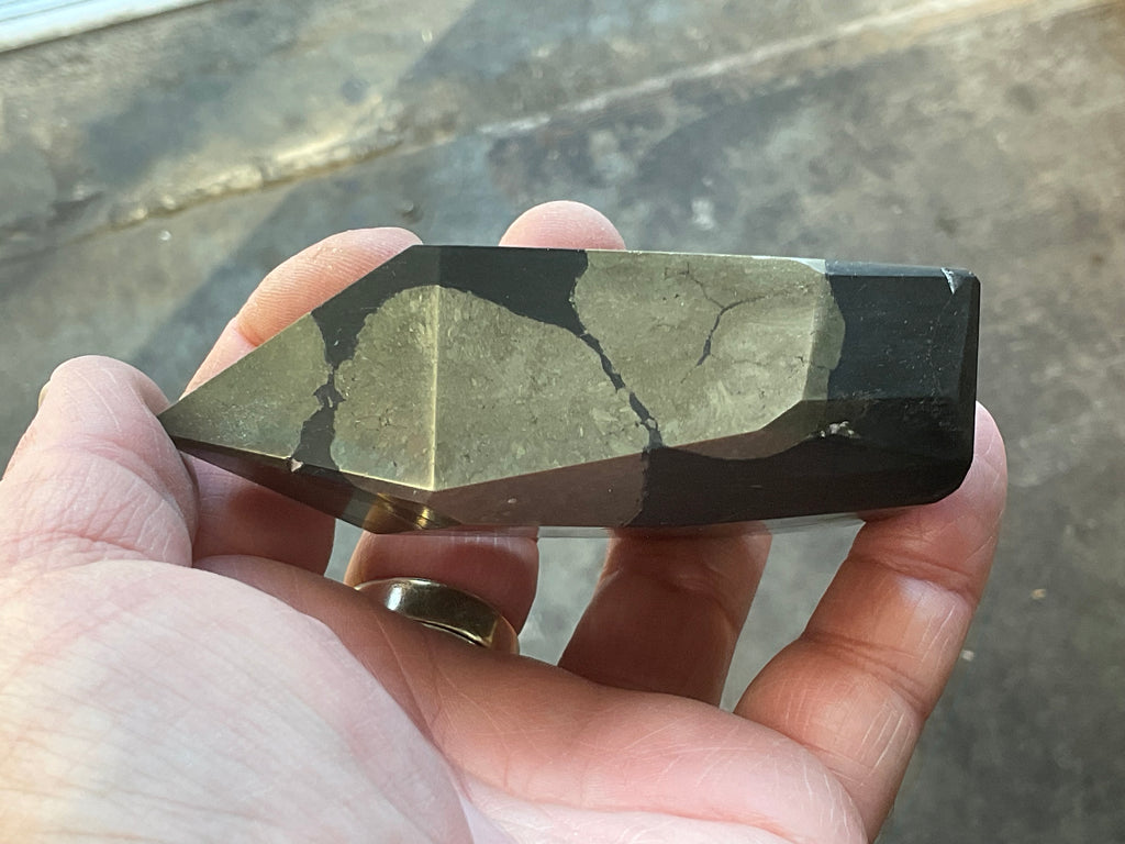 353g Pyrite in Shale Freeform C