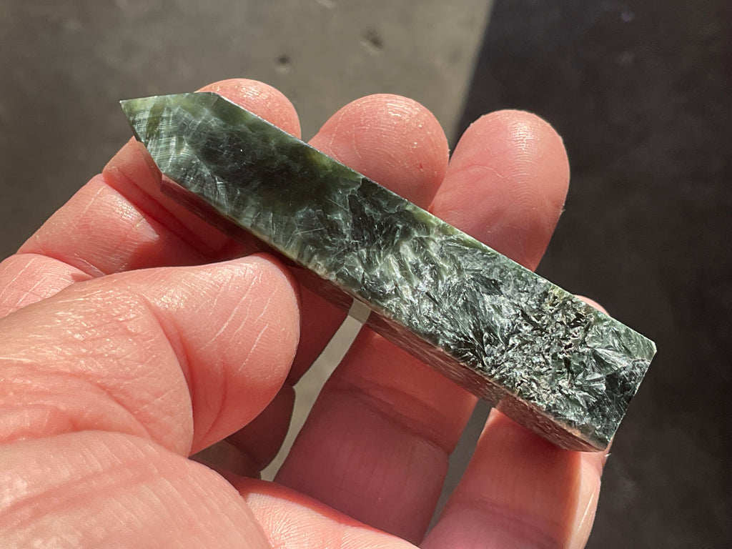 38g Seraphinite Generator 4B