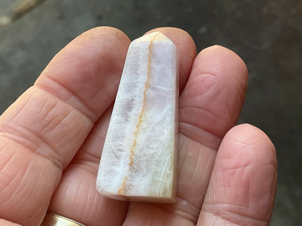 18g Calcite/Aragonite Tower 1A
