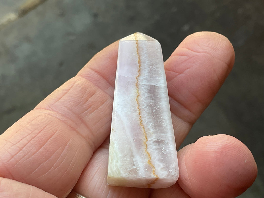 18g Calcite/Aragonite Tower 1A