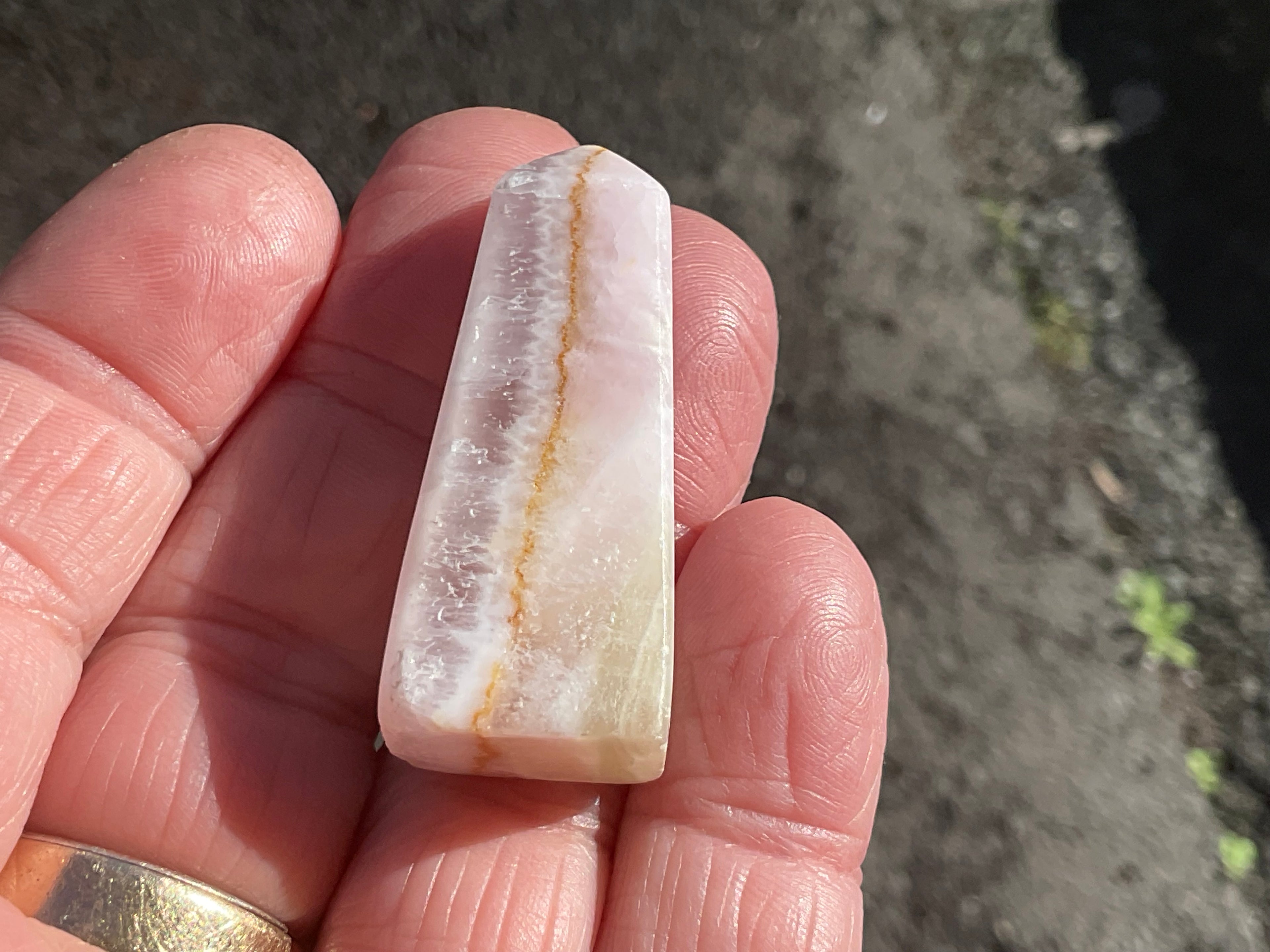 18g Calcite/Aragonite Tower 1A