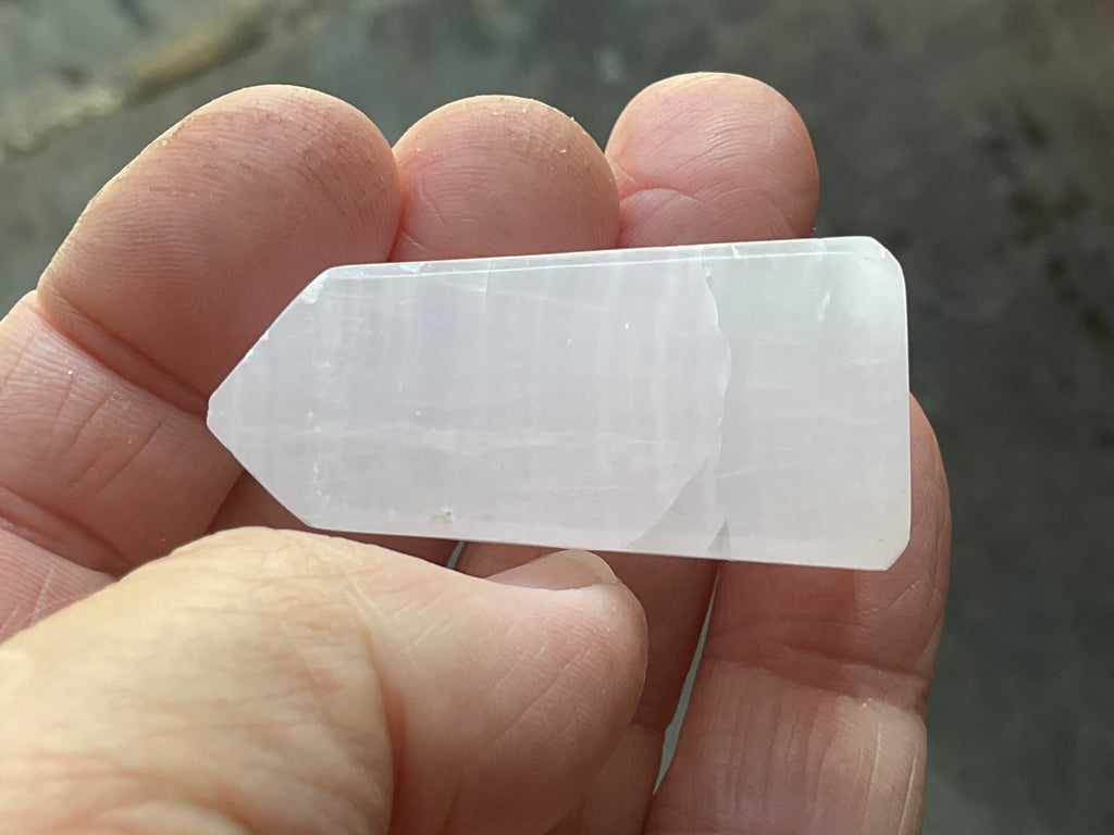 32g Mangano Calcite Tower 3A