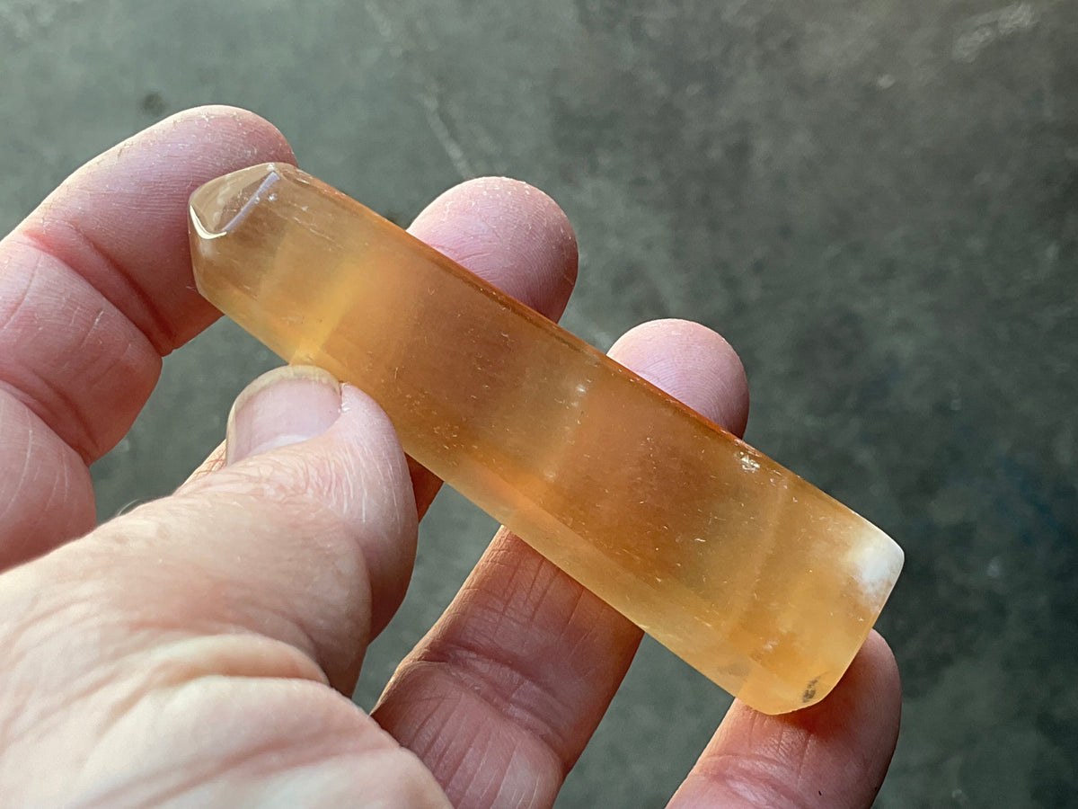 48g Honey Calcite Generator 1A