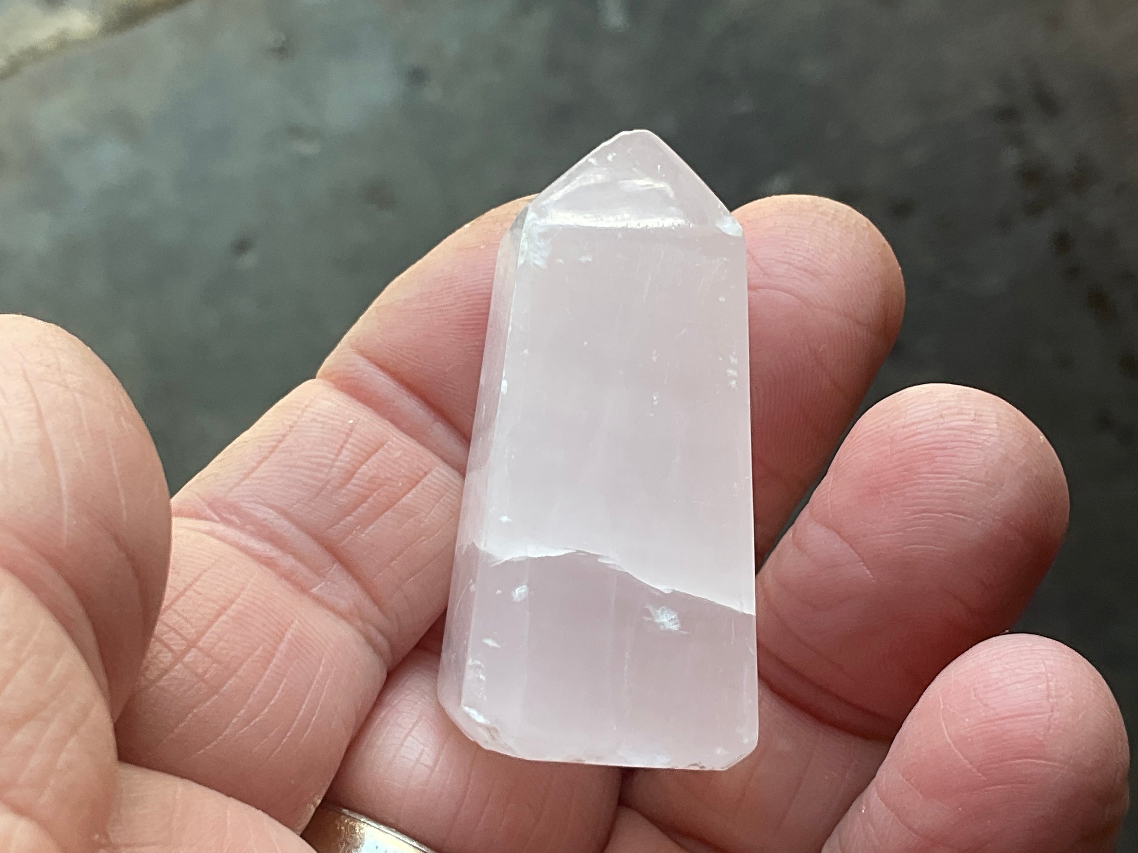 32g Mangano Calcite Tower 3A
