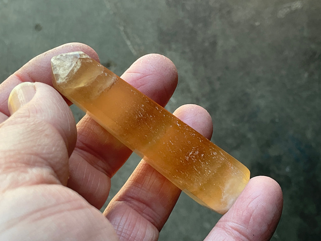 48g Honey Calcite Generator 1A